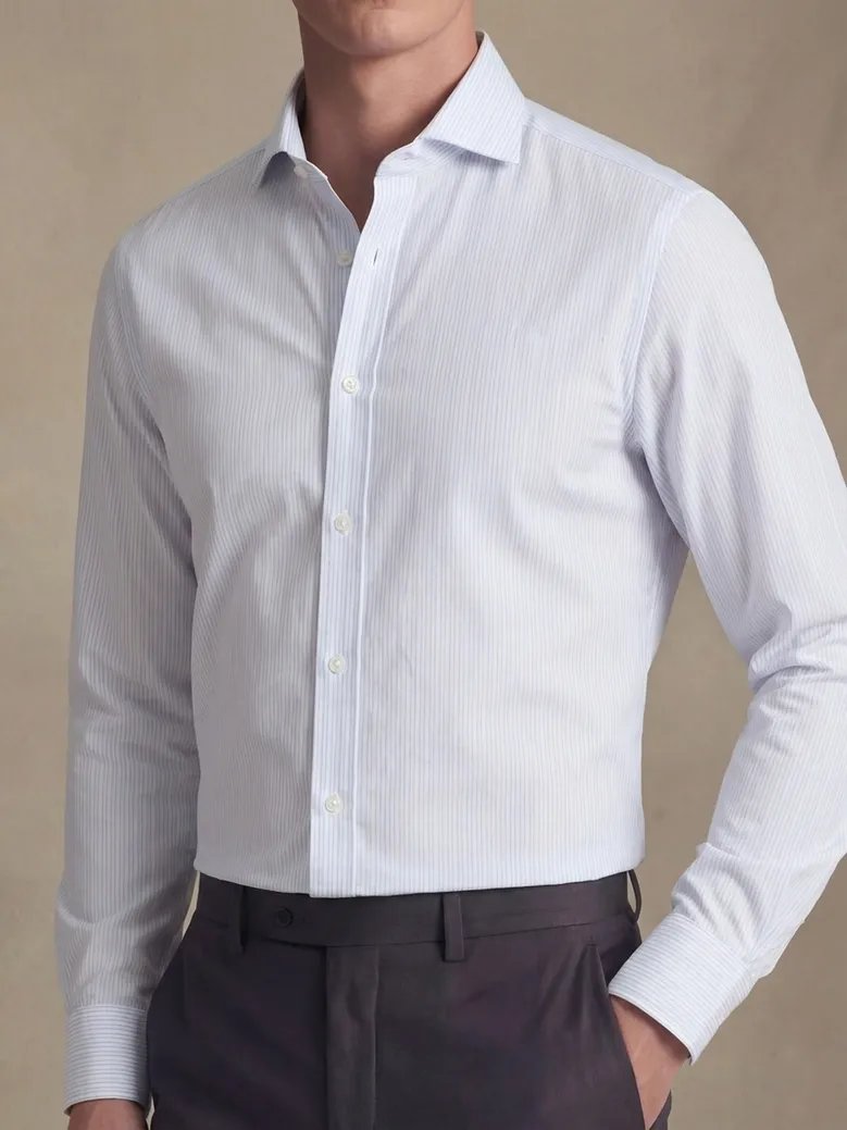 Chemise en popeline à fines rayures bleu ciel