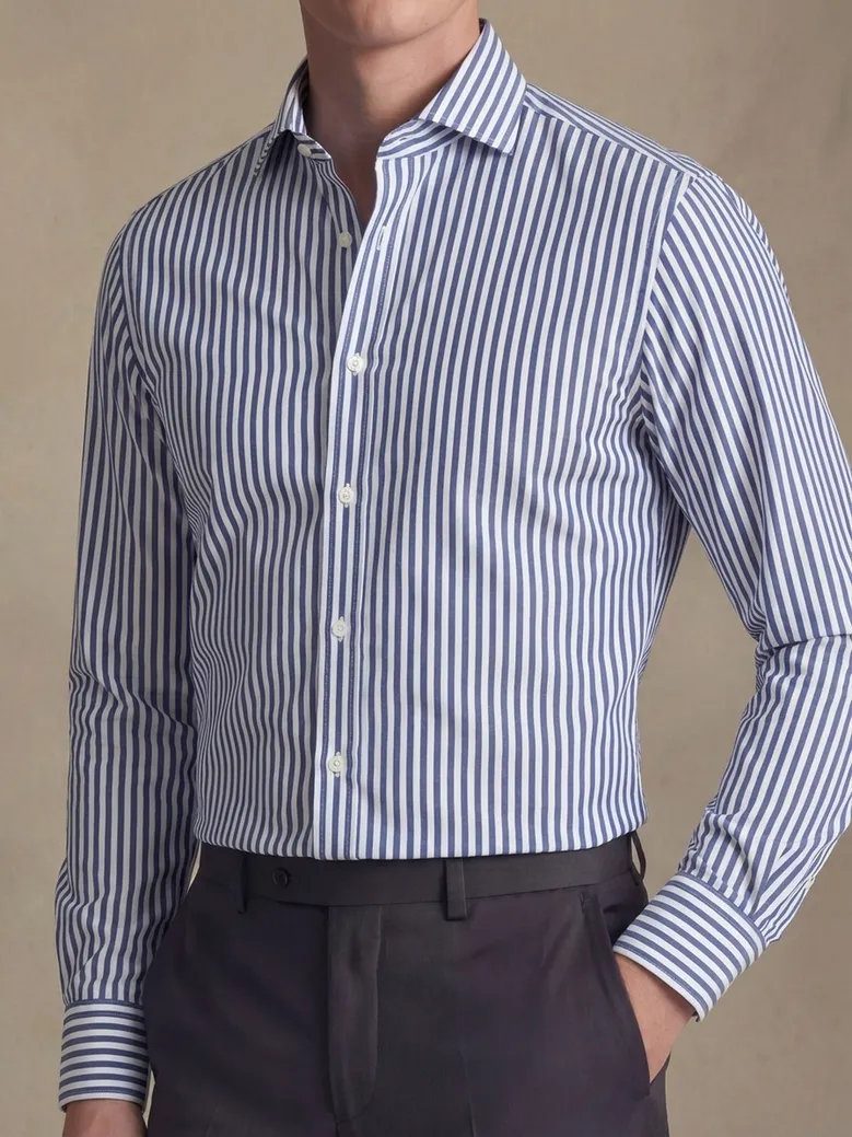 Camicia bianca in popeline facile da stirare