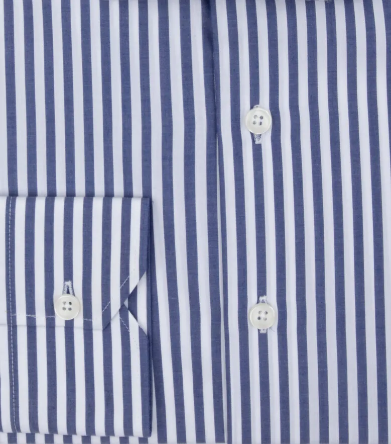 Camicia bianca in popeline facile da stirare