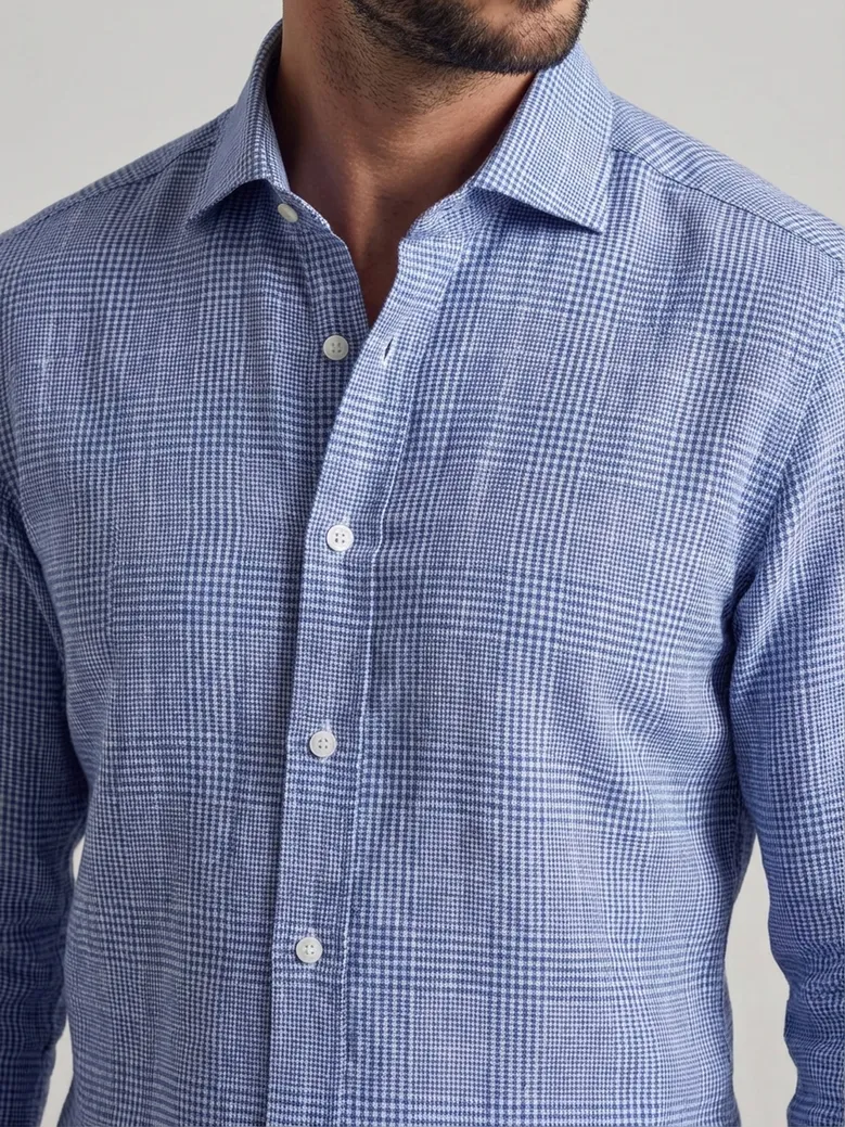 Chemise en lin à carreaux bleus