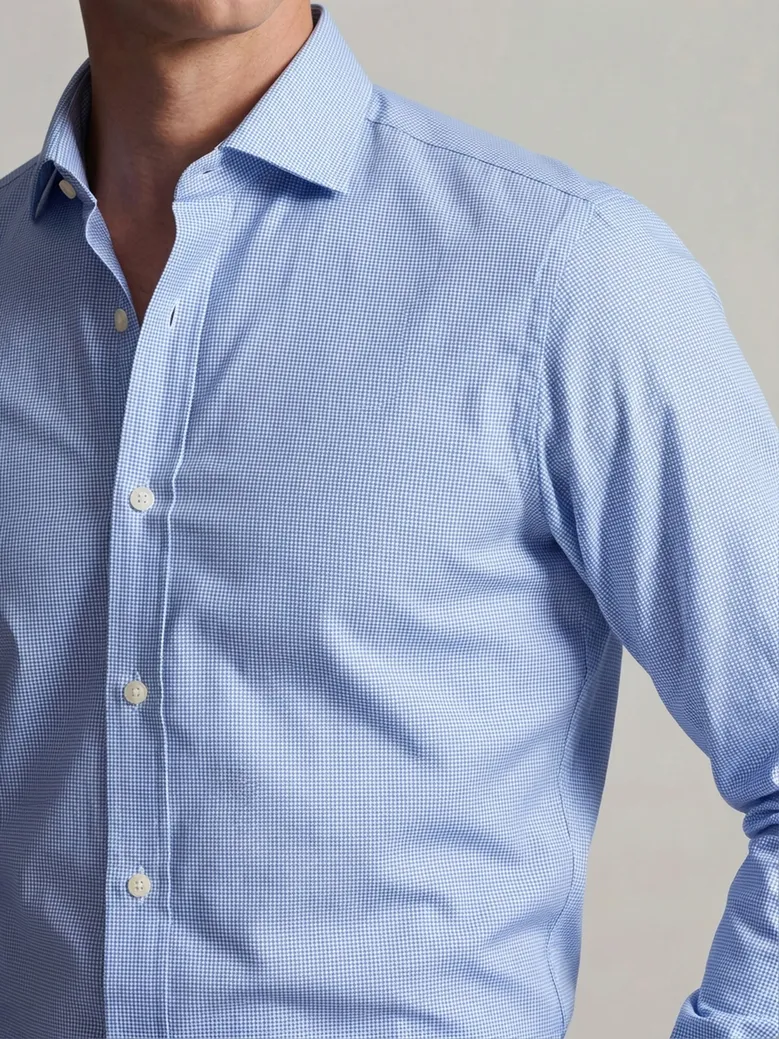 Camicia bianca in popeline facile da stirare