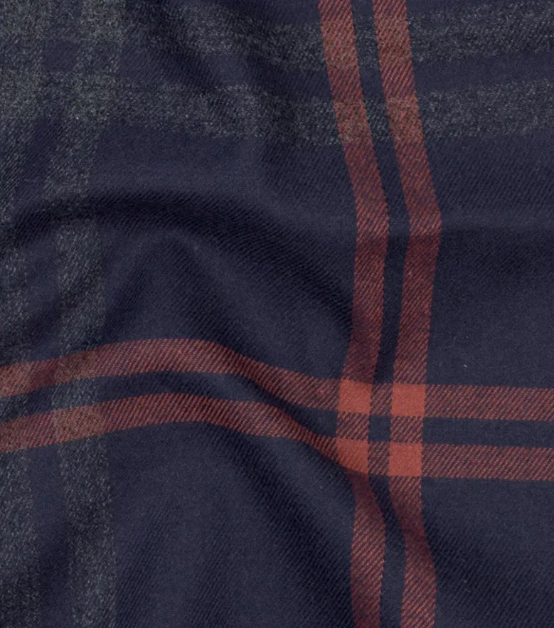 Camicia bianca in popeline facile da stirare