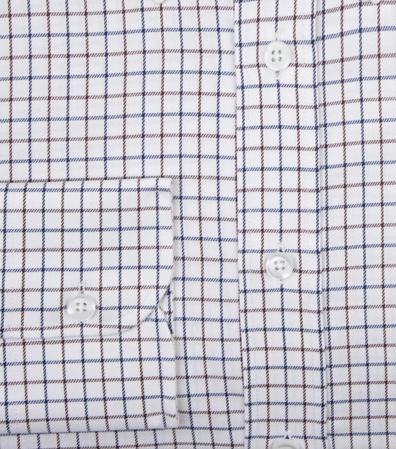 Camicia bianca in popeline facile da stirare